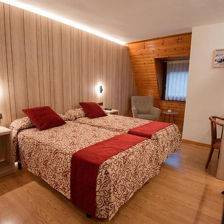 Hotel Eth Solan & Spa Vielha Bagian luar foto