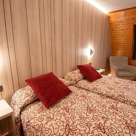 Hotel Eth Solan & Spa Vielha Bagian luar foto